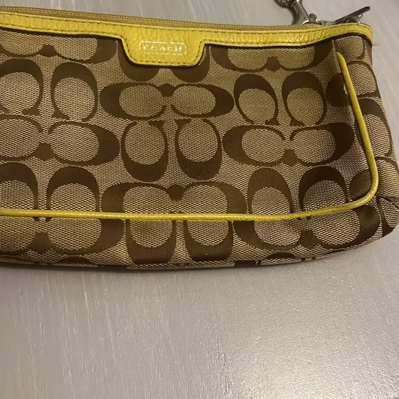 Coach Brown and Yellow Women's large wrislet - Picture 2 of 10
